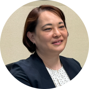 戸﨑 志穂（⼤東コーポレートサービス ITフロンティア事業部 RPA開発課 兼 WEBデザイン課 兼 企画管理事業部 IT教育課）