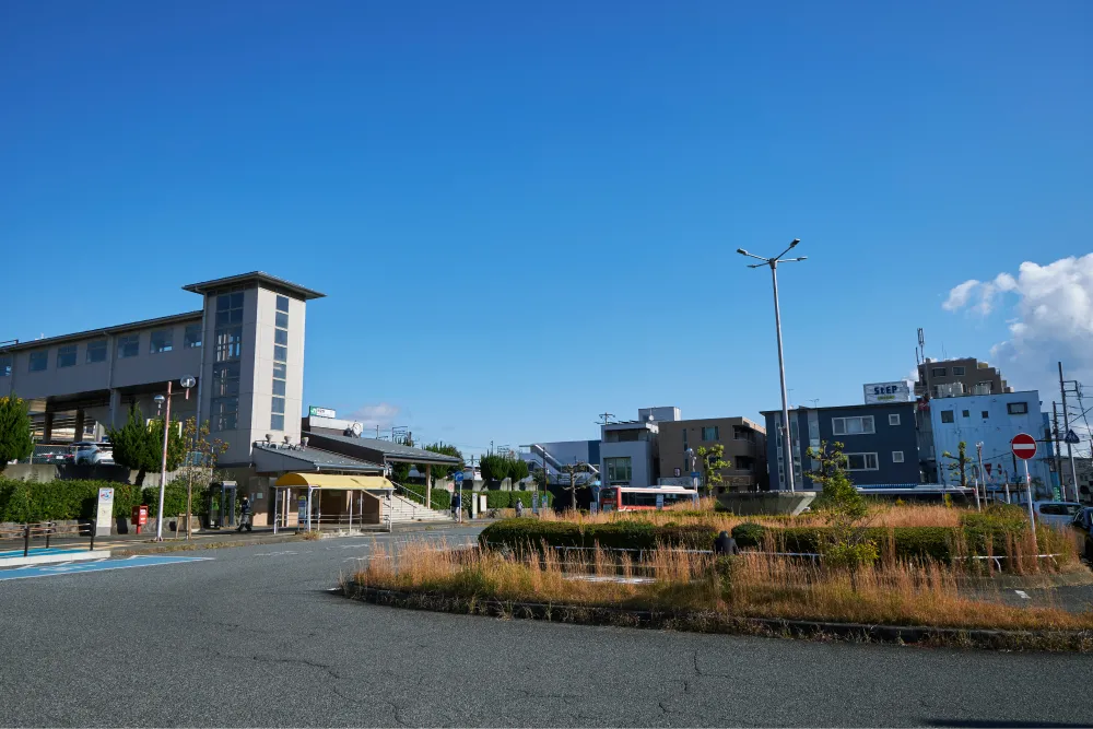 鴨宮駅南口の様子