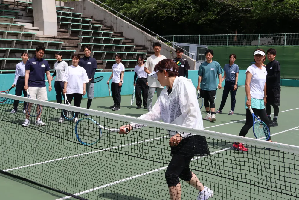 テニスクリニック