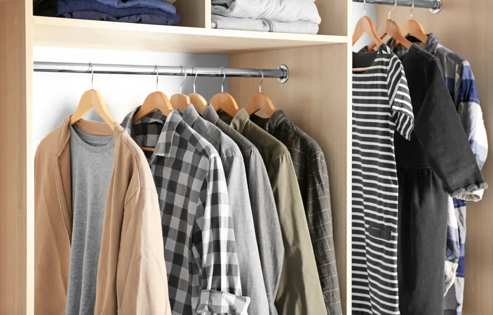 場所03：寝室・クローゼット ｜湿気はNG！ 換気でしっかり対策