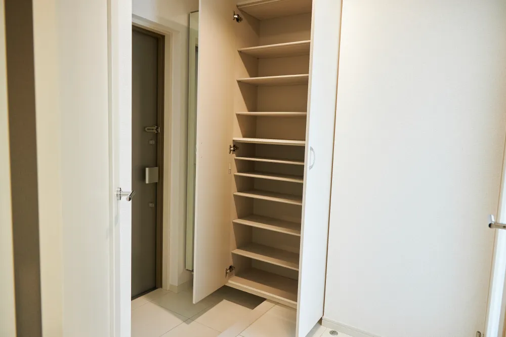 シューズボックス