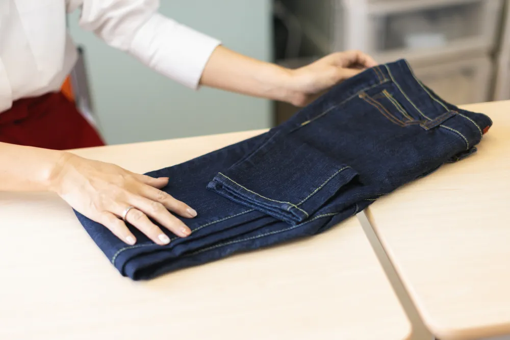 ②さらに半分にたたむ