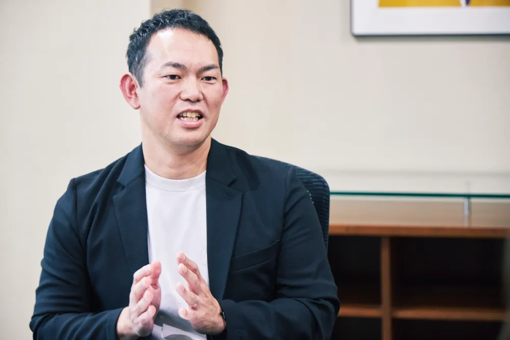 大東建託男性社員：流通設計部　仲村 友宏（なかむら・ともひろ）