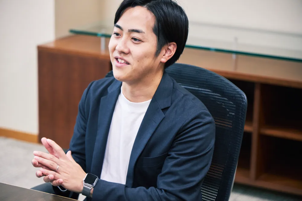 大東建託男性社員：人事部 人材開発課　三木 理福（みき・まさよし）