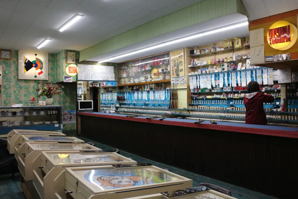 ゆしま遊技場 内観