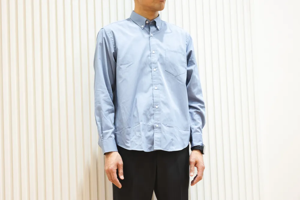 ブルーのオックスフォードシャツ